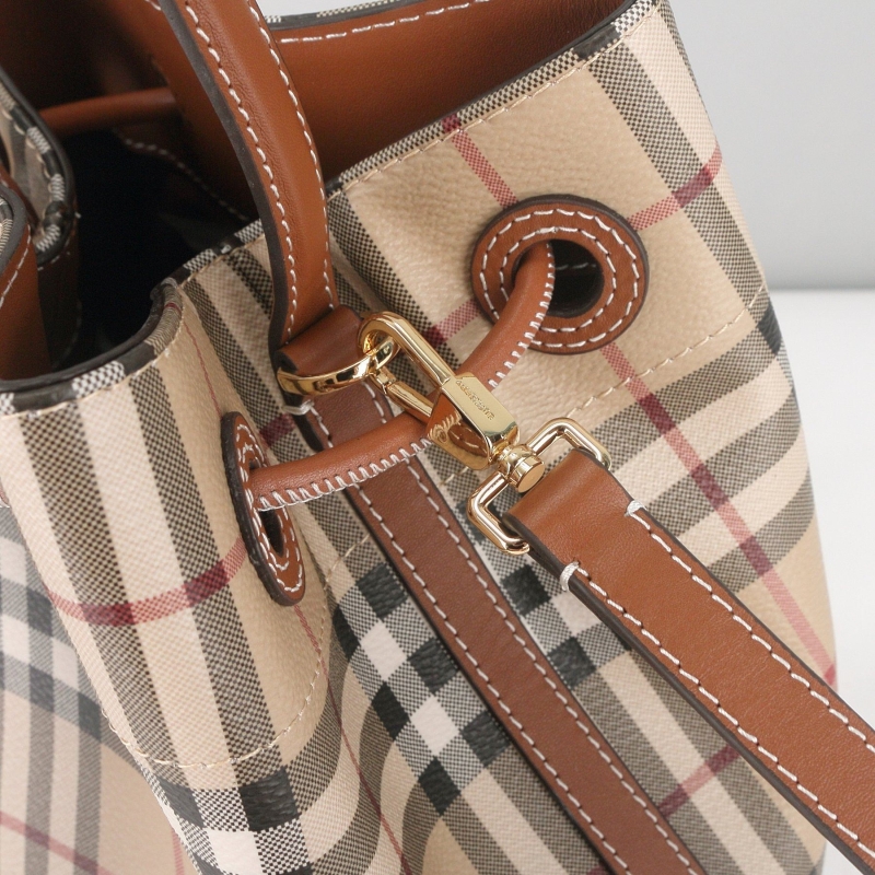 Bv*b*rry bucket bags